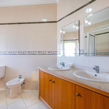 Filomena Golf Paradise Guia (Faro)