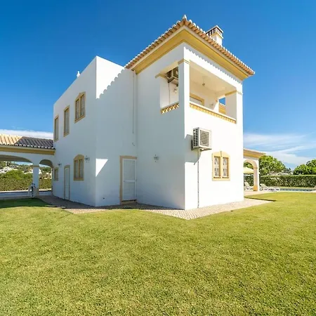 Filomena Golf Paradise Villa Guia (Faro)