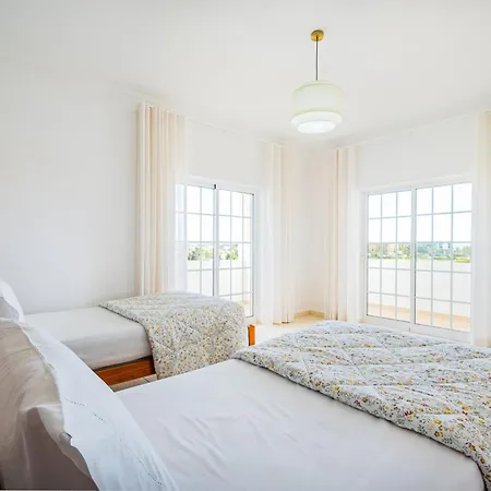 Hotell Filomena Golf Paradise Guia (Faro)