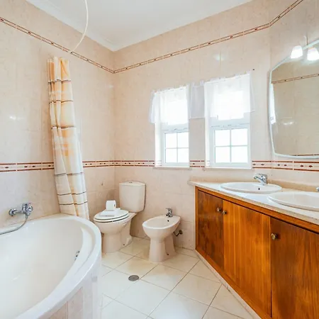 Filomena Golf Paradise Guia (Faro)