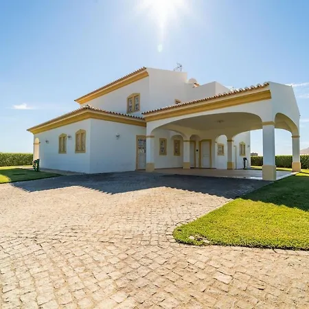 Filomena Golf Paradise מלון גיאה