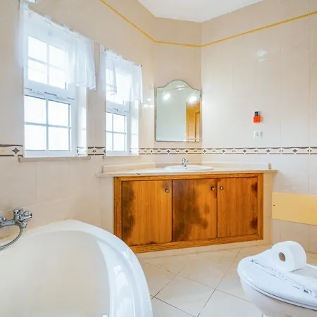 מלון Filomena Golf Paradise *